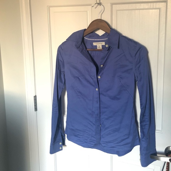 SOLD Banana Republic Button Down Shirt - Picture 6 of 6